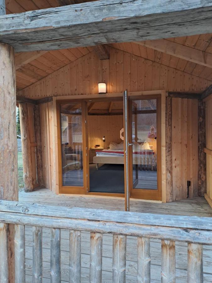 Holzjurten By Julka - Self Checkin Villa Finkenstein am Faaker See Bagian luar foto