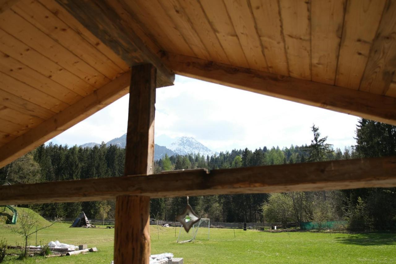 Holzjurten By Julka - Self Checkin Villa Finkenstein am Faaker See Bagian luar foto